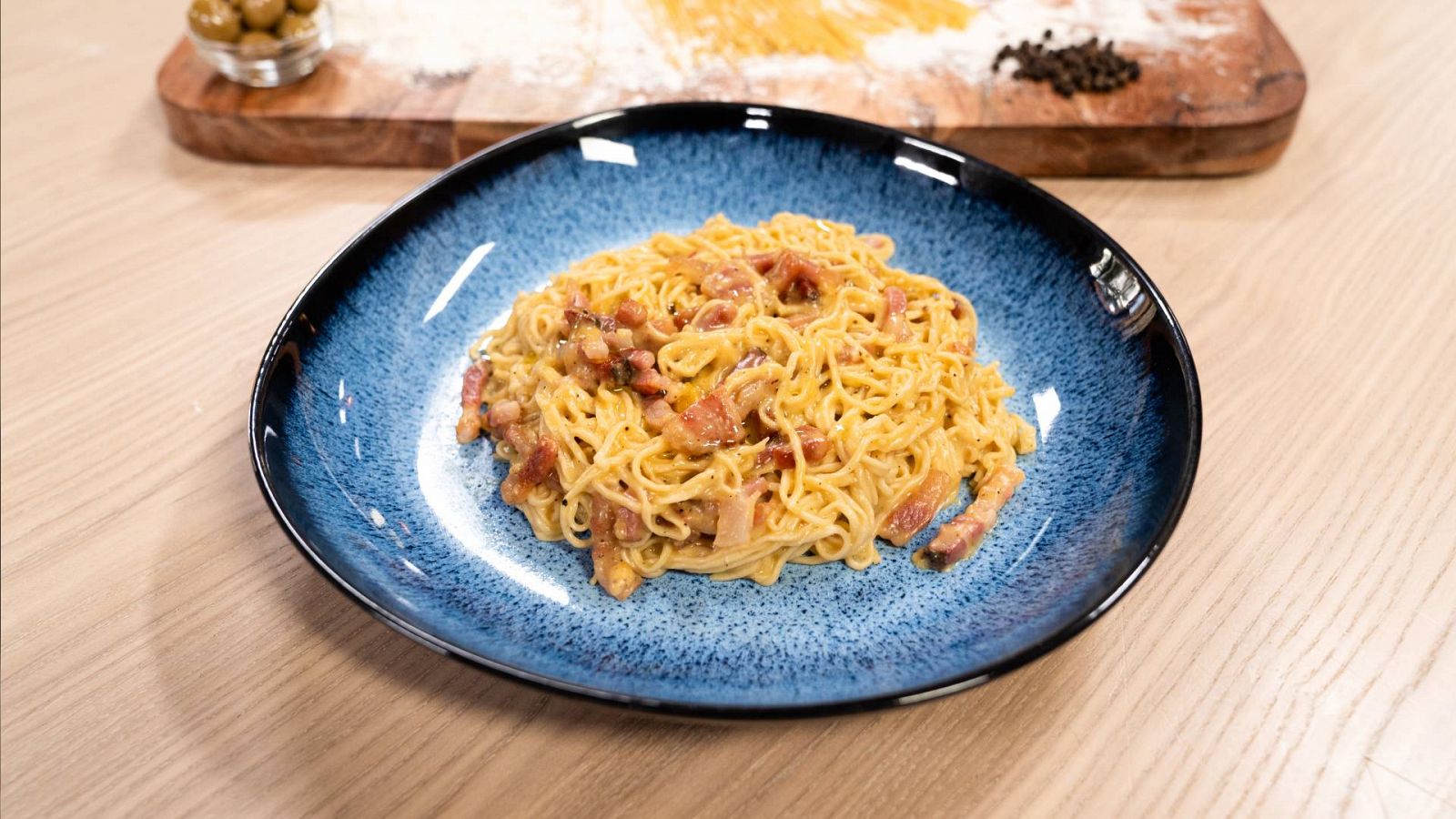 Menudos Torres - Receta de pasta a la carbonara