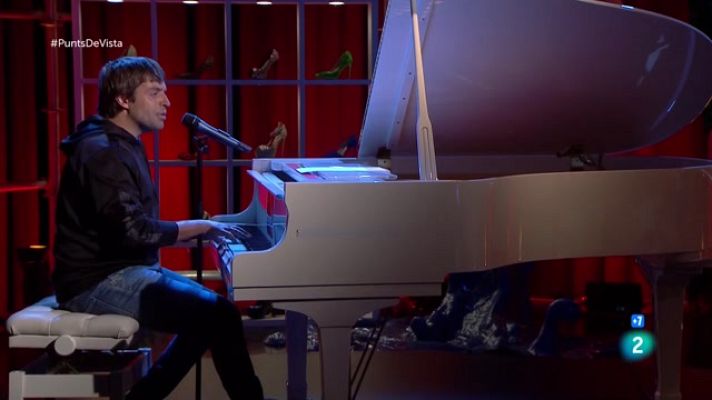 Punts de vista - Manu Guix interpreta en directe 'Com dues gotes d' aigua'