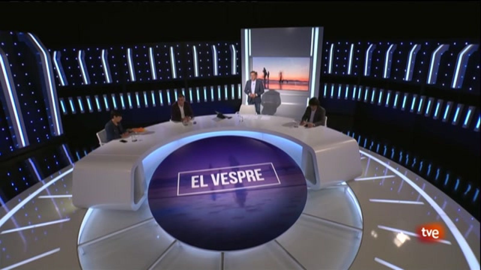 El Vespre - 27/04/2022