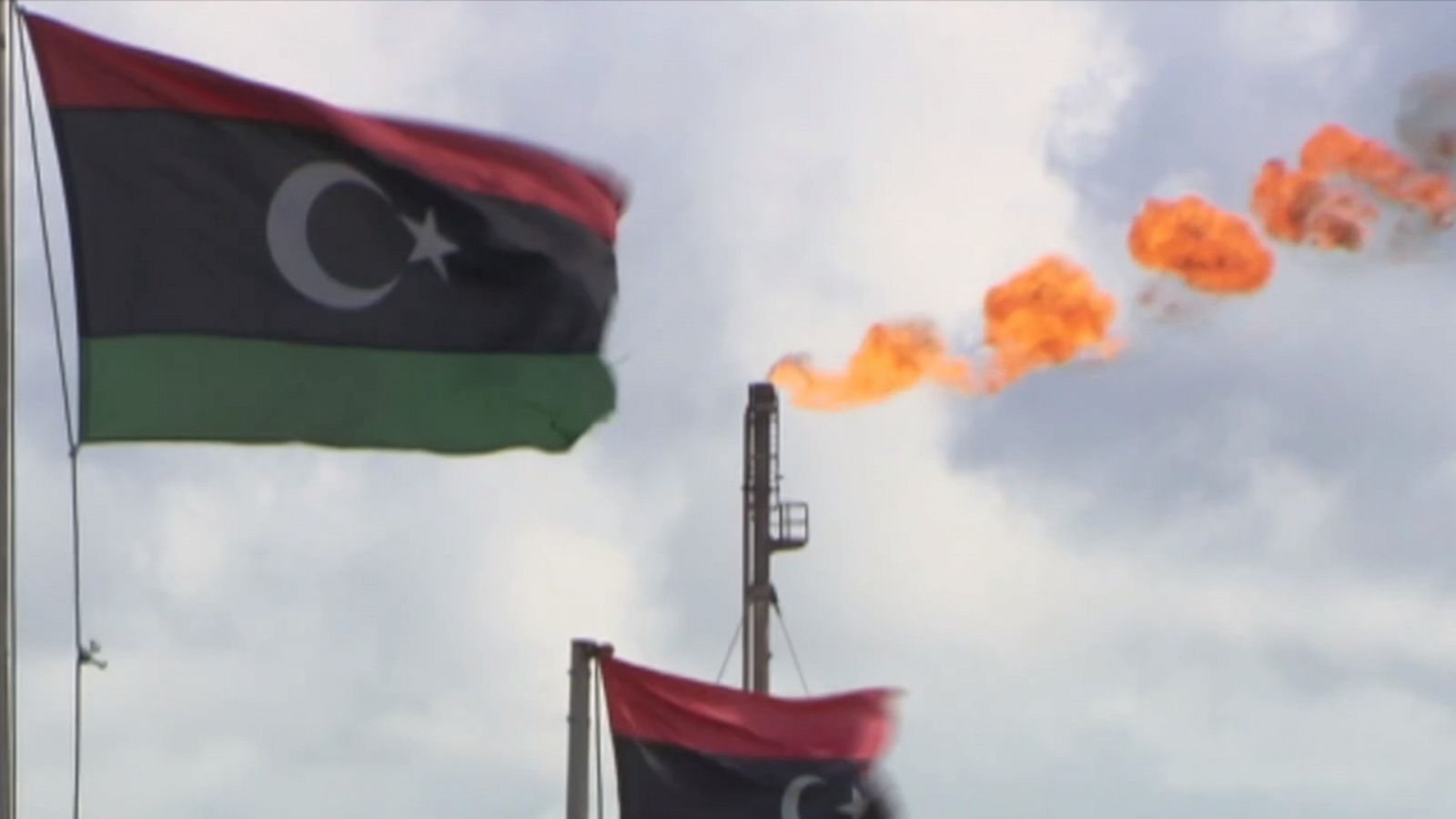 La inestabilidad política paraliza la producción petrolera en Libia