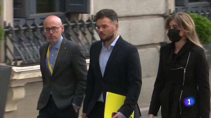 L'Informatiu - Pedro Sánchez salva el pla de xoc contra la guerra