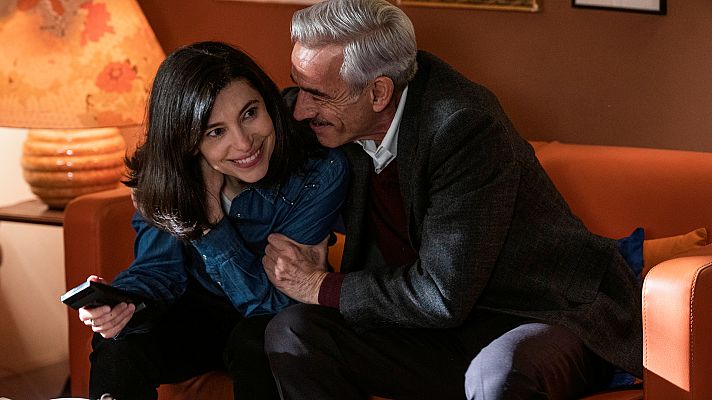 Cuéntame cómo pasó - Así comienza el capítulo 400: "Arriba el telón"