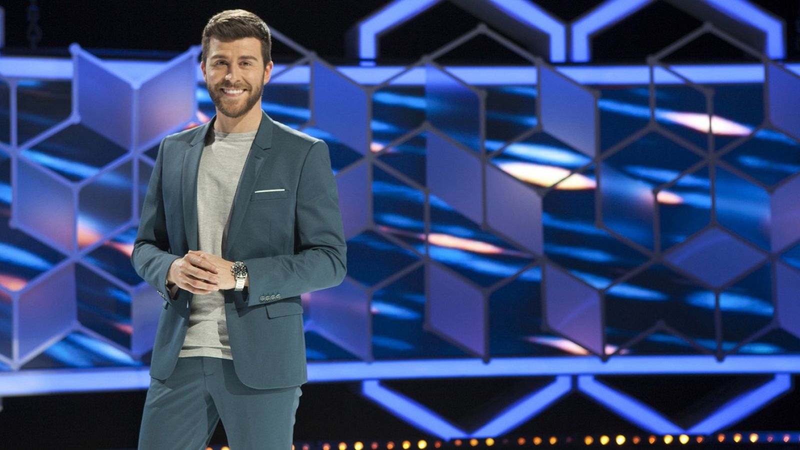 Sin programa: Rodrigo Vázquez se estrena como presentador de 'El Cazador' | RTVE Play