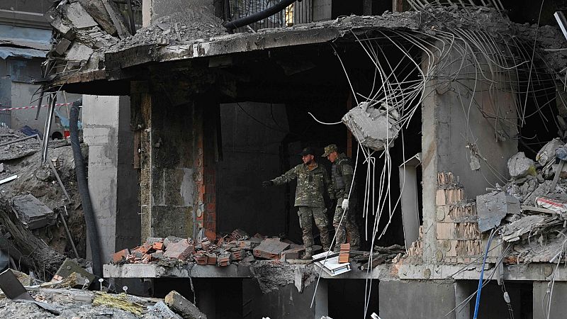 Agentes españoles ayudarán a Ucrania a investigar si Rusia usó armas prohibidas