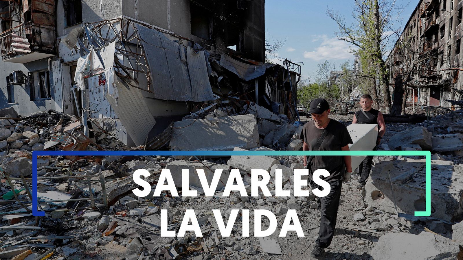 Intentan evacuar a los civiles y soldados de la acería de Azovstal