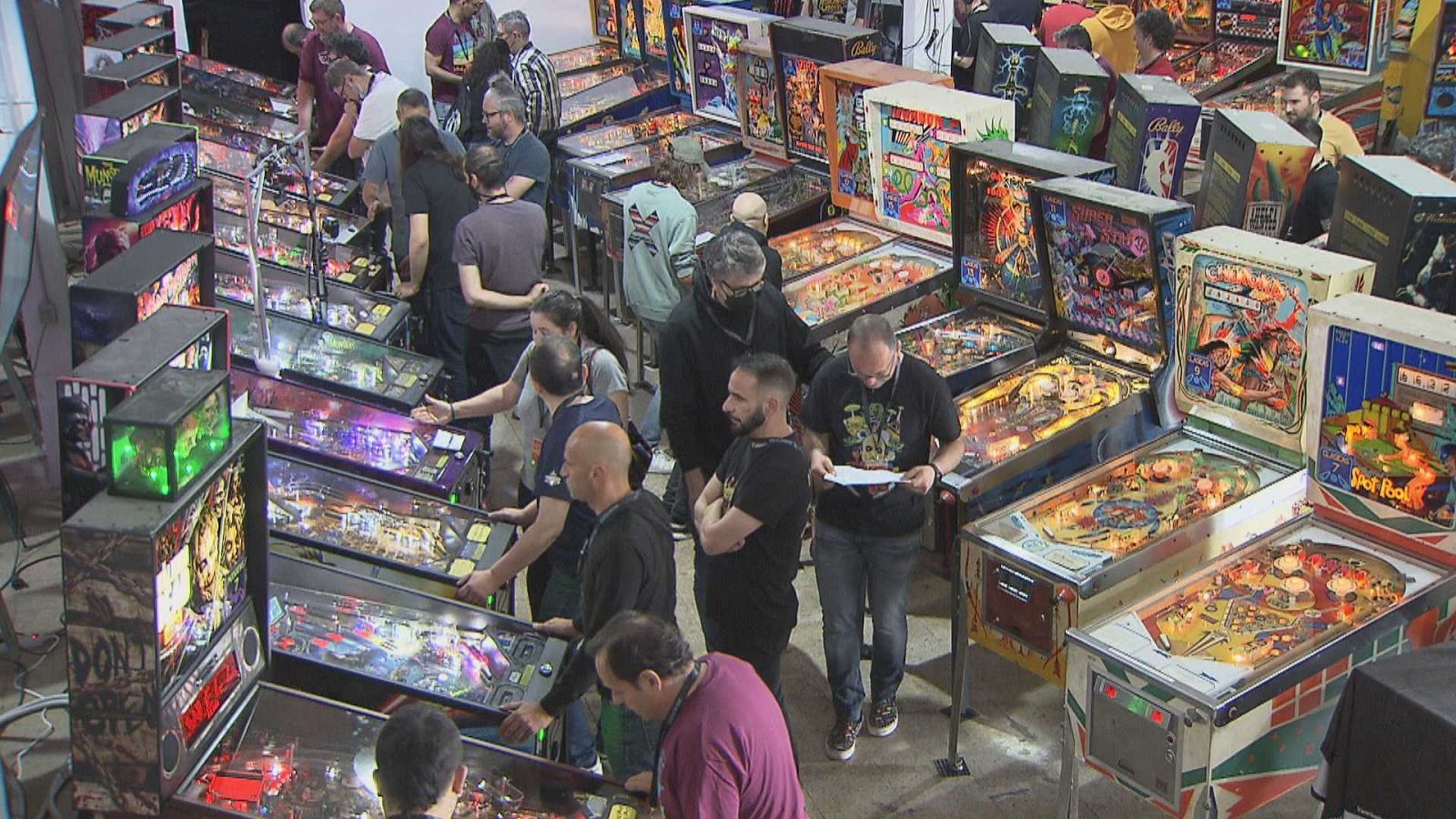 Pinball: el poder d'una bola i dues pales