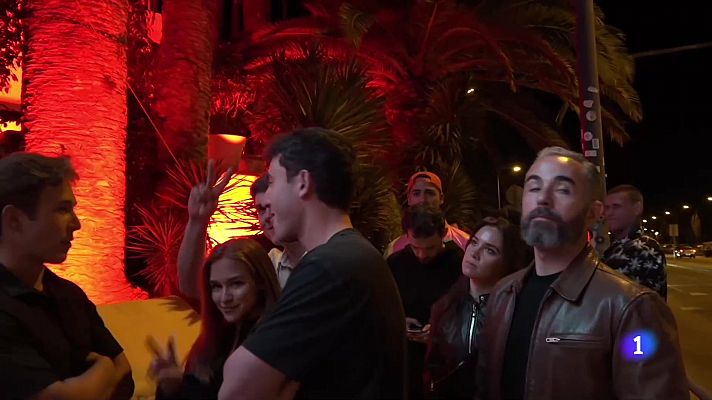 Telediario Fin de Semana - Reabren las discotecas en Ibiza con largas colas