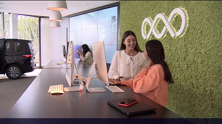 Telecanarias - A uno de cada tres jóvenes le gustaría ser influencer