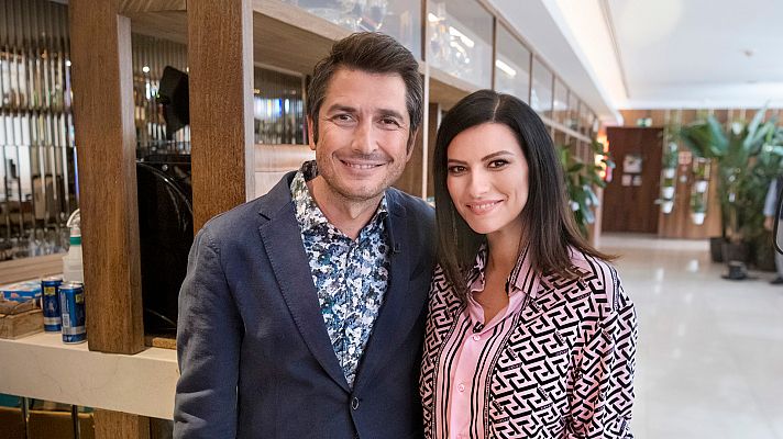 La matemática del espejo - Laura Pausini