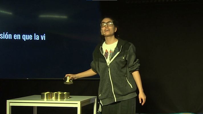 Telediario 2 - 'El libro de las sirenas': del búnker en Kiev a las tablas en Bilbao