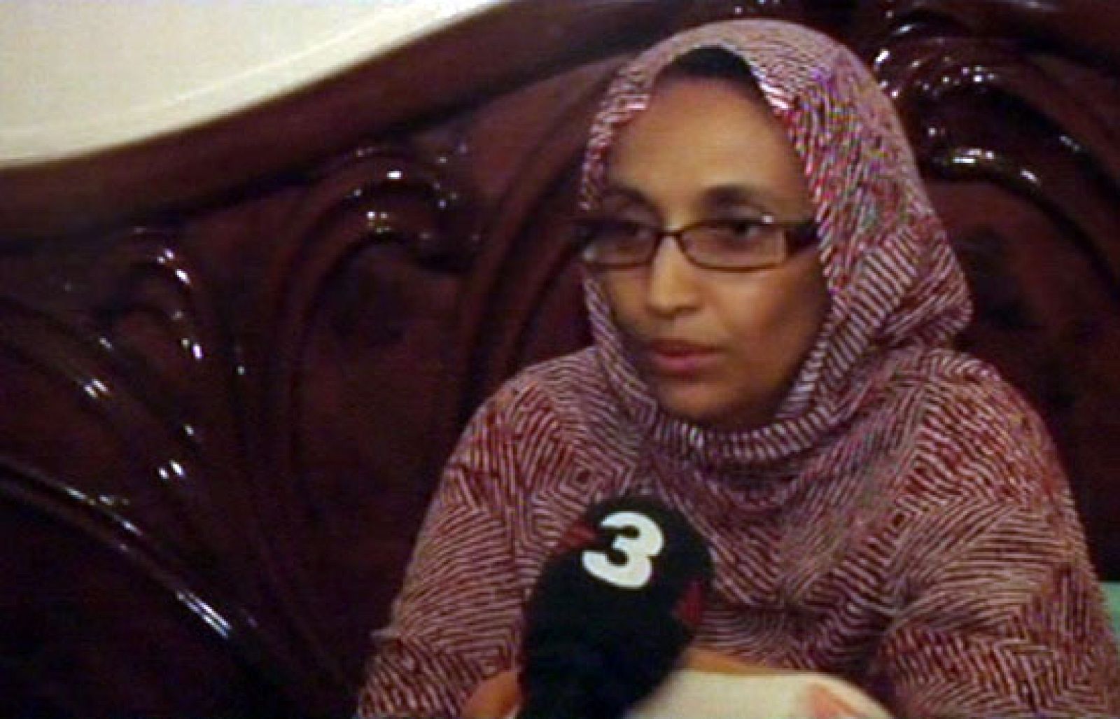 Para la vuelta de Aminatu Haidar al Aaiún ha sido necesaria una amplia ofensiva diplomática | Ver