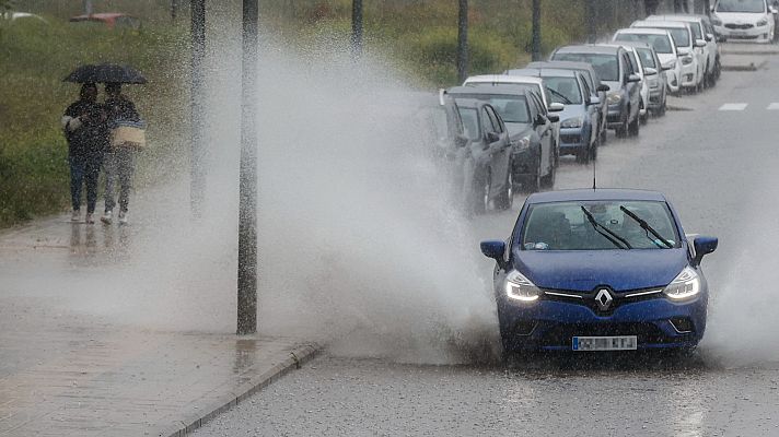 La lluvia deja más de 200 litros por metro cuadrado en Valencia