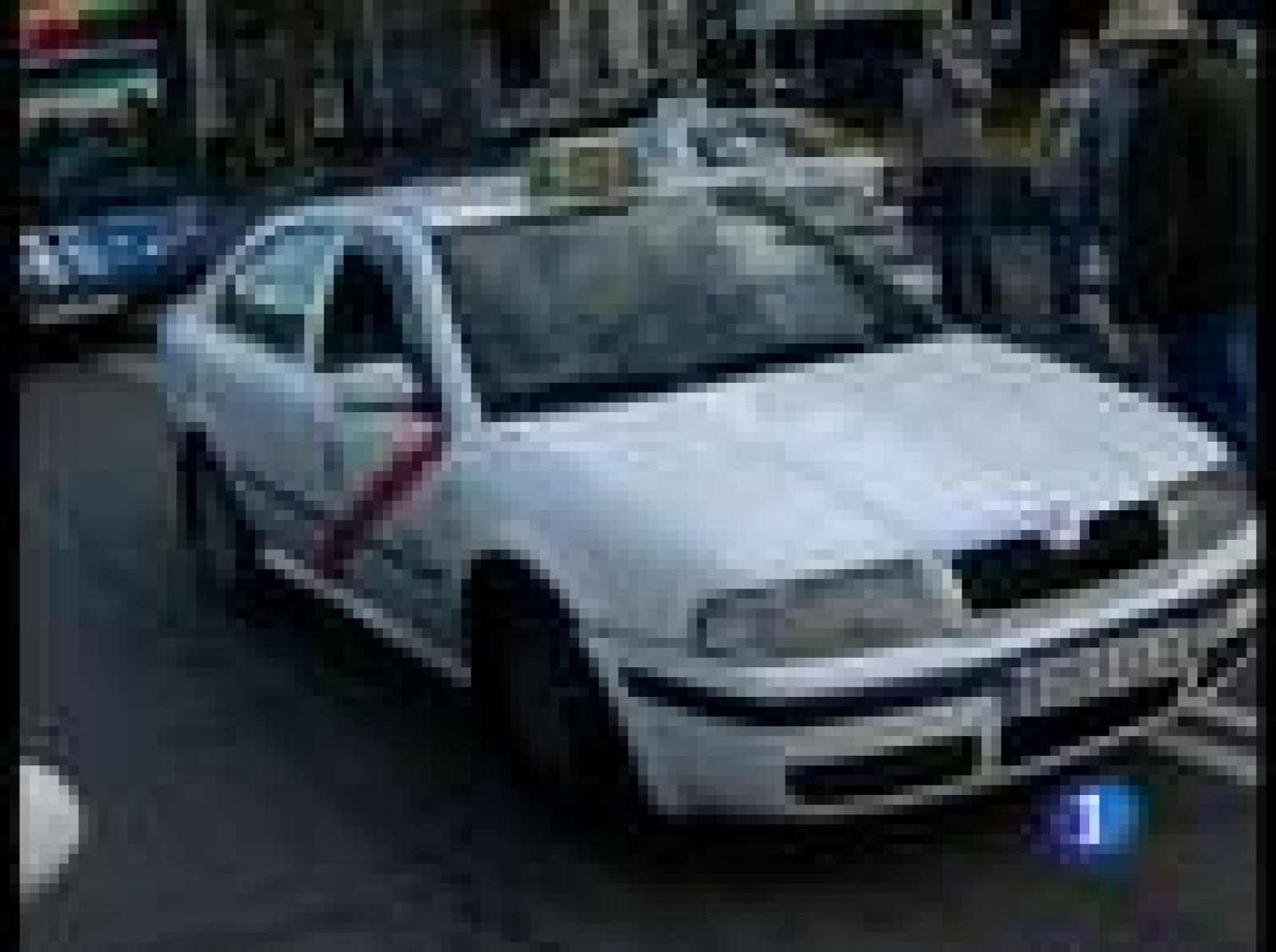 Los taxistas de Madrid siguen en paro aunque, oficialmente, sus movilizaciones acabaron ayer | Ver