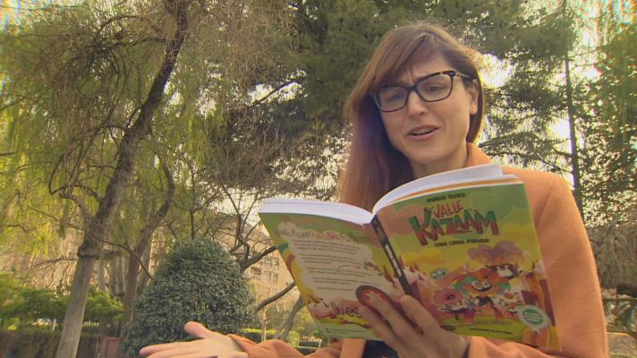  - Una escritora zaragozana pasa de adaptar guiones de series famosas de dibujos animados a escribir su primera novela infantil