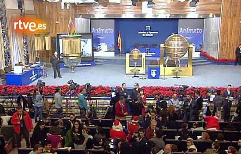   RTVE se vuelca con la Lotería de Navidad. Televisión Española, Radio Nacional y RTVE.es cobrirán íntegro el Sorteo de Navidad y te contarán al detalle todo lo que suceda. Recuerda que, además, en RTVE.es/loteria tienes la posibilidad de buscar tu n