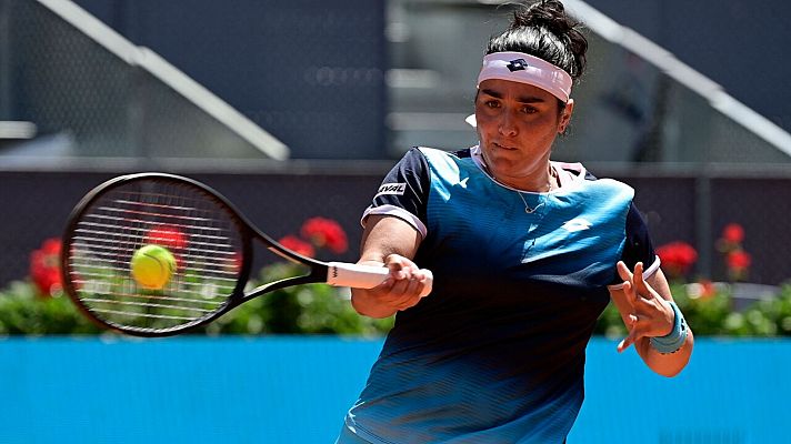 WTA Mutua Madrid Open 2022. 1ª Semi.: Aleksandrova - Jabeur