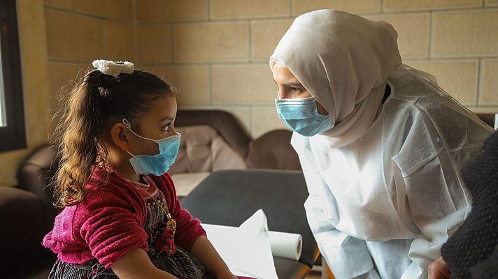  - Habitantes de Wadi Khaled tienen que elegir entre alimentar a sus hijos e hija o llevarles al médico