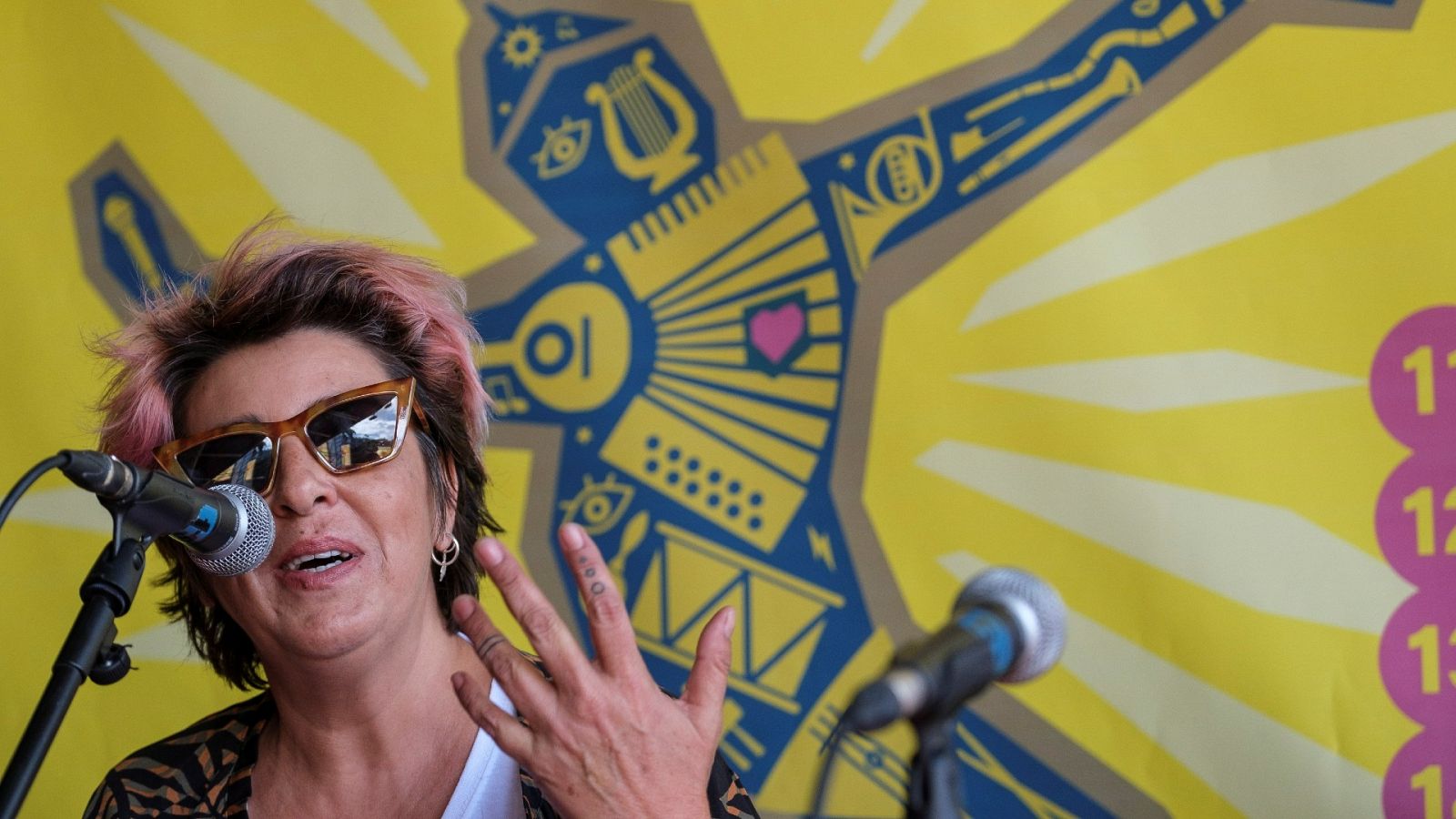 Amparo Sánchez vuelve con su guitarra a la ciudad que vio nacer Amparanoia