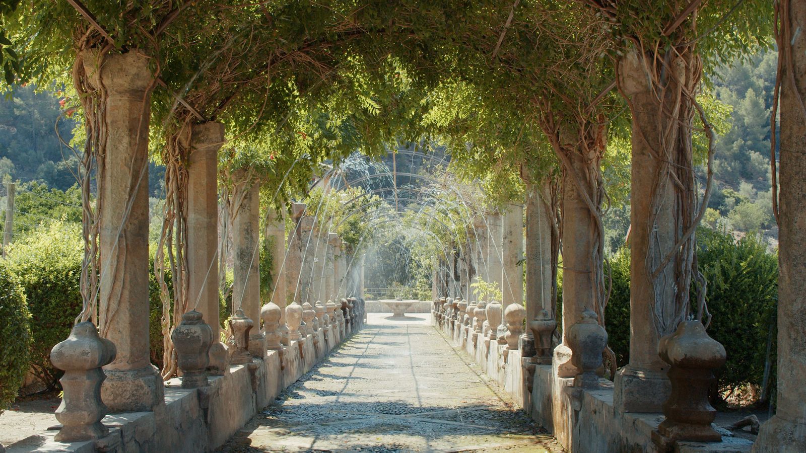 Jardines con historia - Mallorca. Jardines de Alfabia - Documental en RTVE