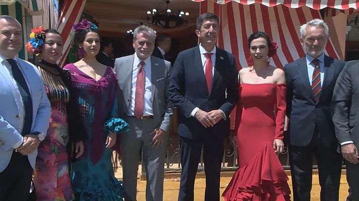 La precampaña electoral en la Feria de Abril