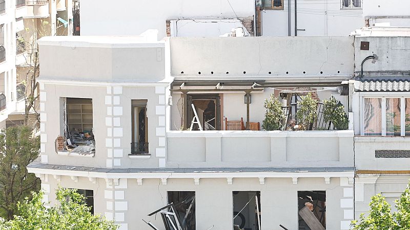 Almeida confirma la muerte de los dos operarios desaparecidos en la explosión en el barrio de Salamanca