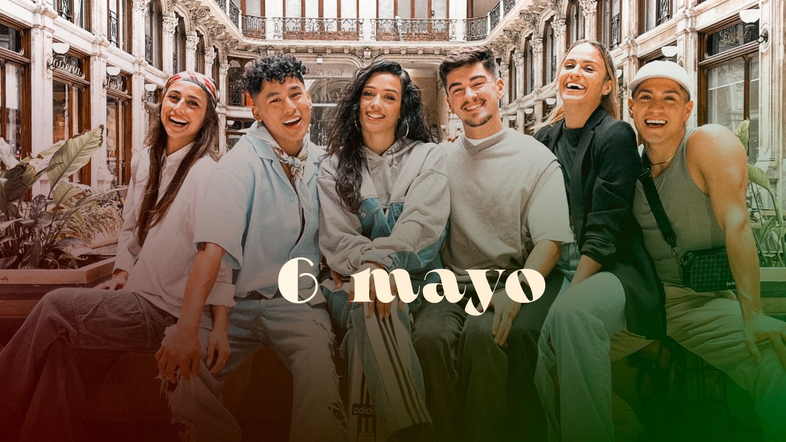 6 de mayo: Chanel visita el centro de Turín en su día de descanso