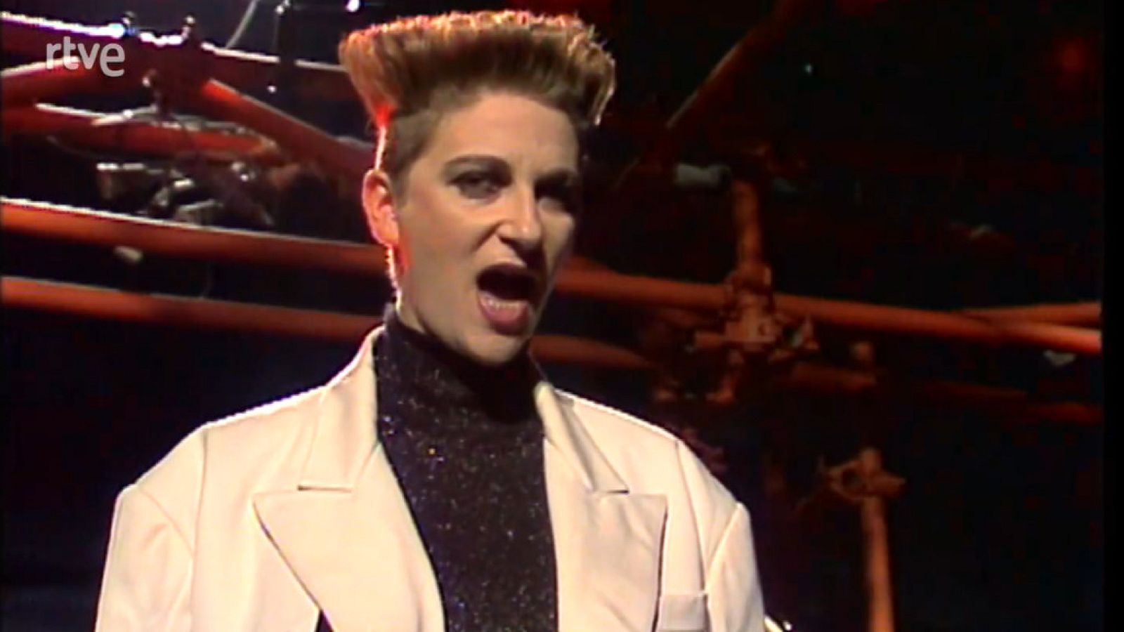 Si lo sé no vengo - Desireless