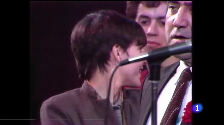 Telexornal - Galicia - Concerto de Zeca Afonso en Santiago, hai 50 anos