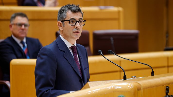 Informativo 24h - Junts critica los "gestos de cara a la galería" como el cese de Esteban y Bolaños le reprocha la postura de "confrontación"