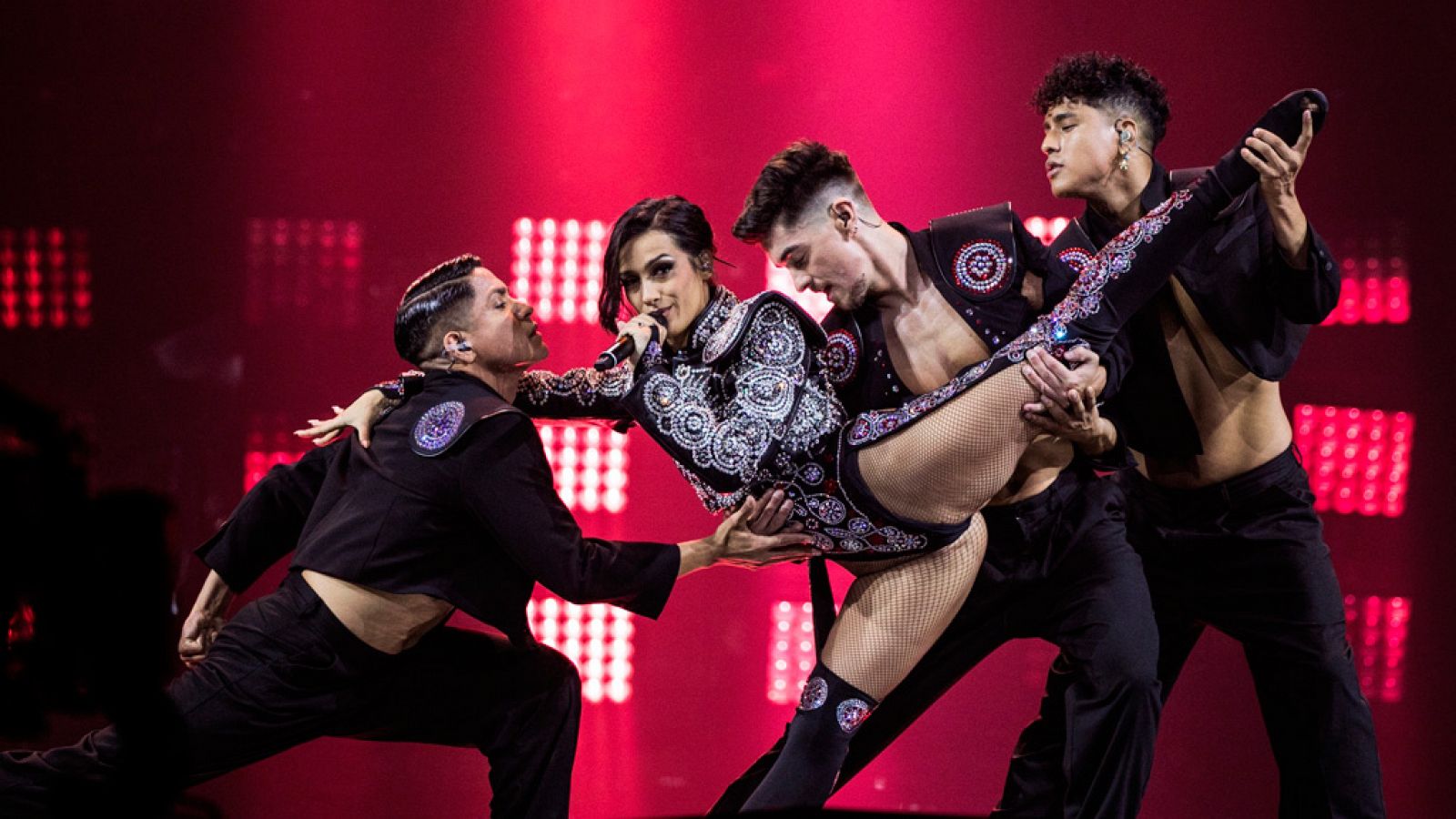 Eurovisión: Actuación de Chanel en el 3º ensayo