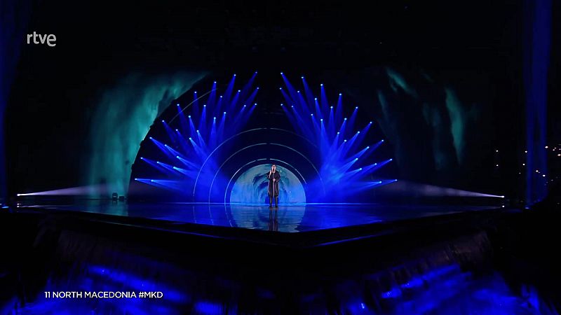 Eurovisión 2022 - Macedonia del Norte: Andrea canta "Circles" en la semifinal 2 