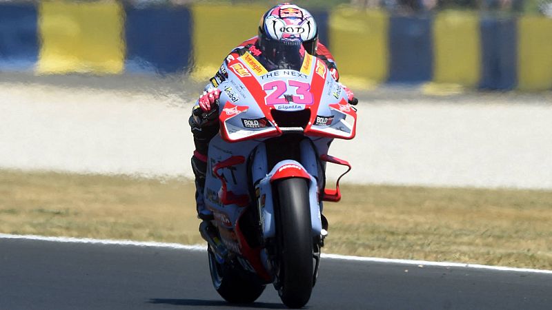 MotoGP | Bastianini hace récord en Le Mans y se cae -- Ver ahora