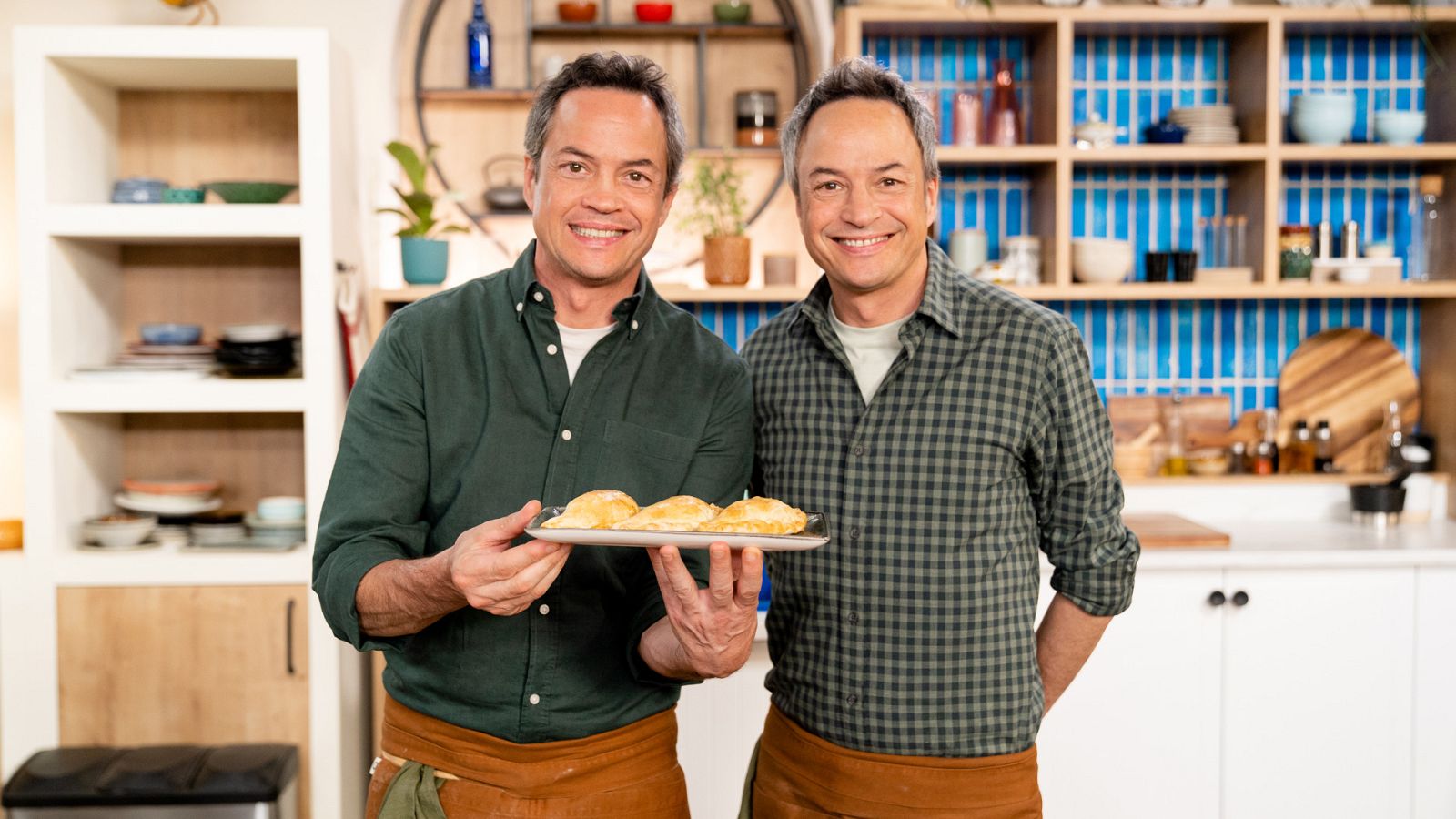 Menudos Torres - A la argentina - ver ahora