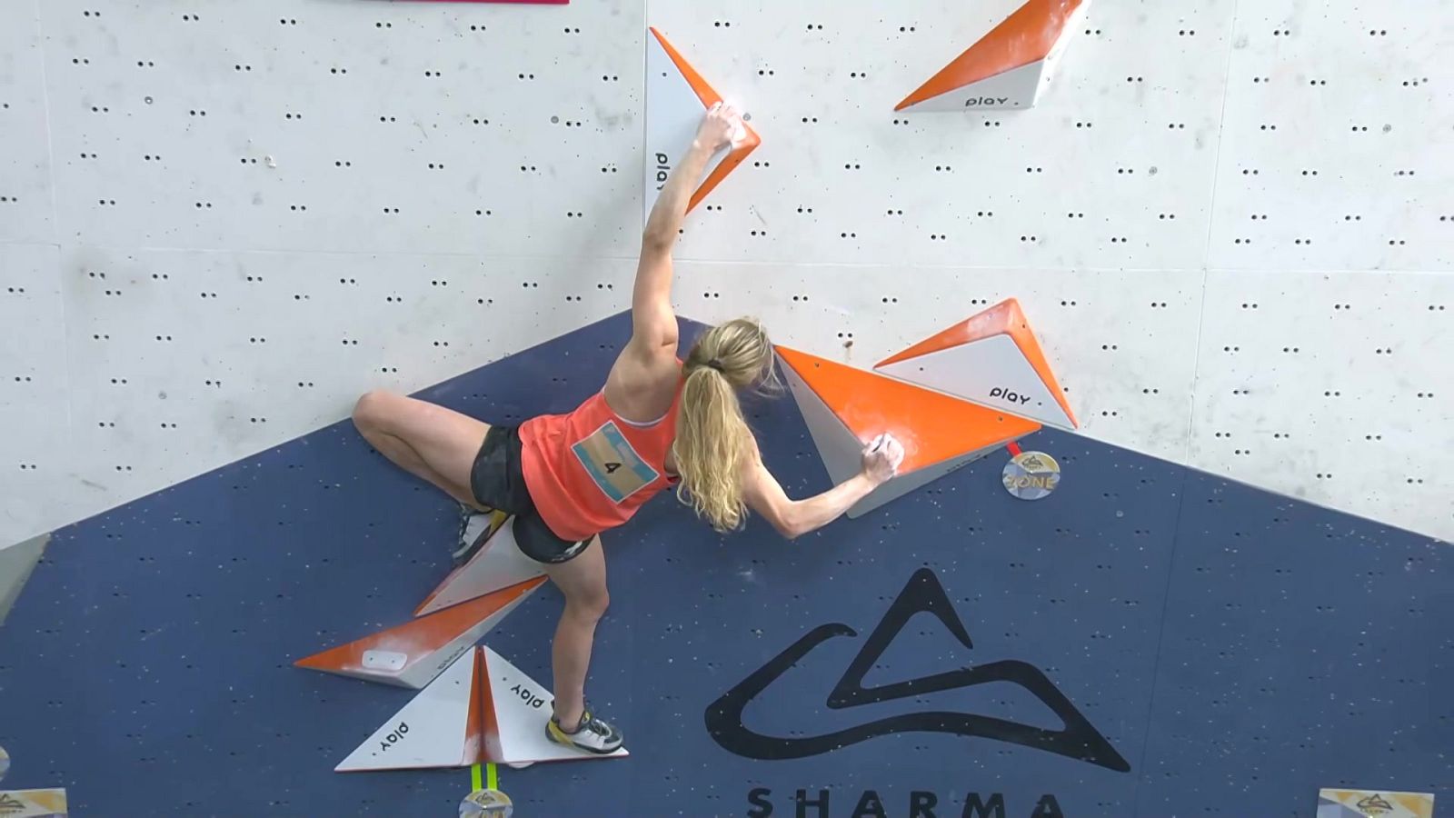 Escalada - Tenaya Sharma Series: Finales Boulder - ver ahora