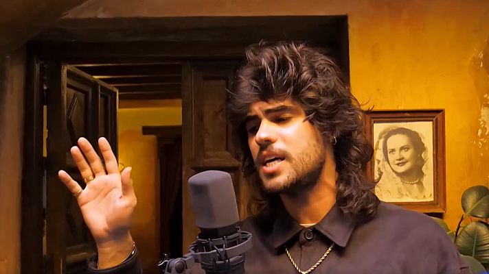 Telediario 1 - La Plazuela estrena un adelanto de su primer disco: 'Jamila' con fusión de flamenco y electrónica