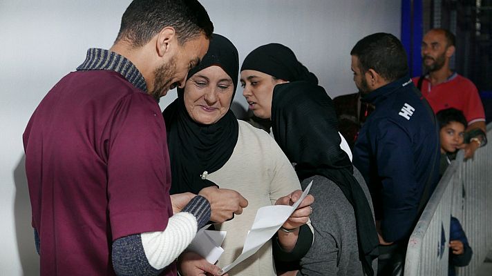 Reabren la frontera con Marruecos tras más de dos años cerrada: "Hace tiempo que no veo a mis familiares"