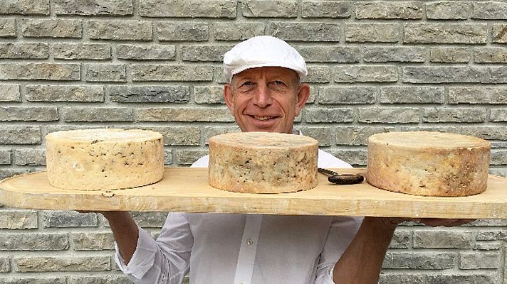 Secretos de los quesos - Quesos de La Mancha y Cabrales: España