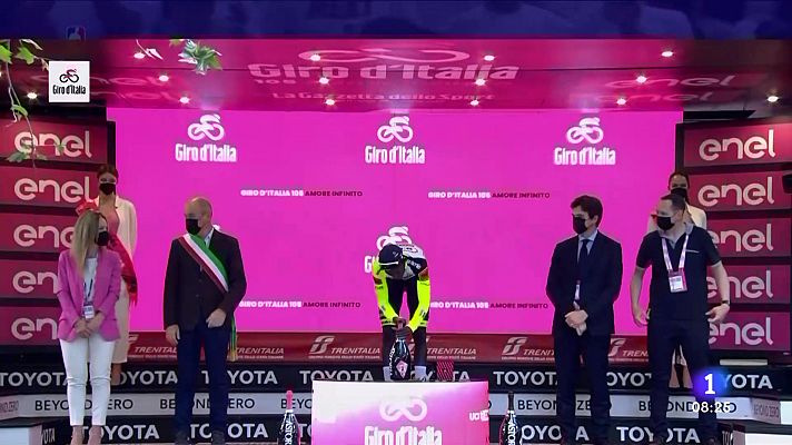 Telediario Matinal - El corcho del champán pone en riesgo la continuidad de Girmay en el Giro
