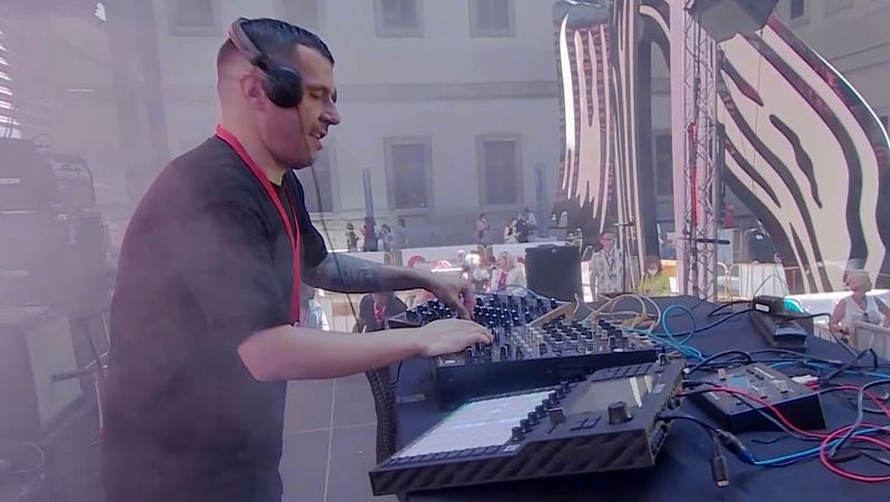 V�DEO: V�ctor Santana, Monodrama, Roc�o M�rquez & Broquio,Yarea, Verde Prado y �antamarta