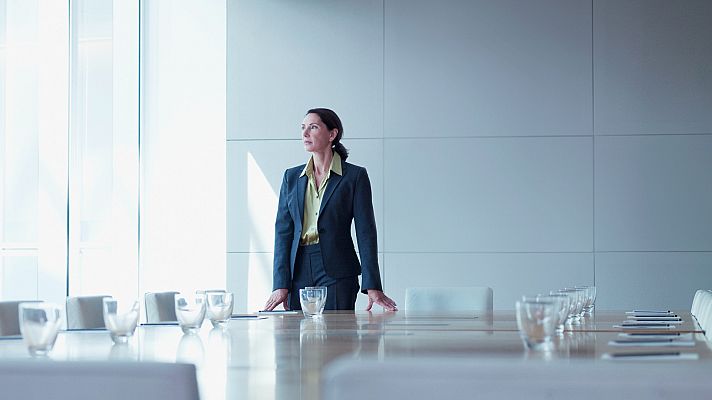 Informativo 24h - La presencia de mujeres en cargos directivos vuelve a bajar