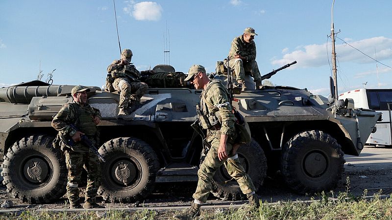Un coronel ruso retirado afirma en la TV pública que la guerra en Ucrania no va bien para Rusia - Ver ahora