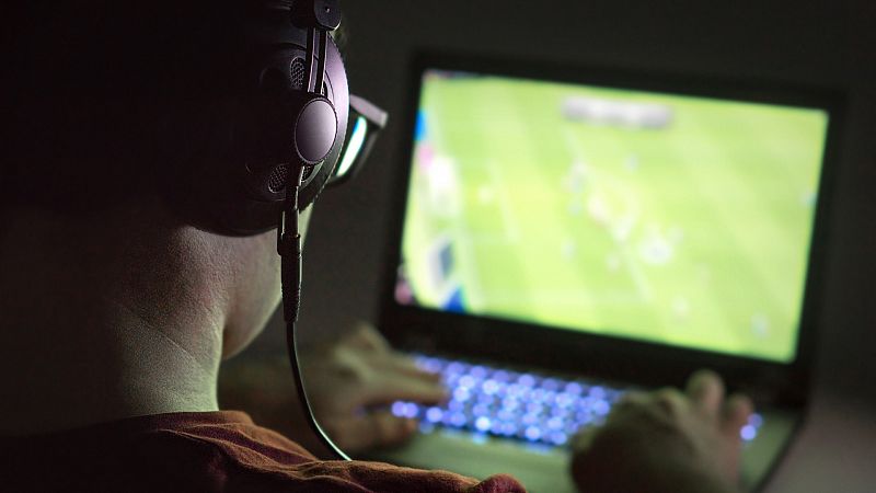 Detenido por abusar de 26 menores con los que contactaba por videojuegos en Málaga