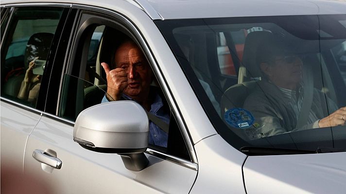 Telediario 2 - La vuelta de Juan Carlos I desata las críticas de la izquierda y el apoyo de la oposición