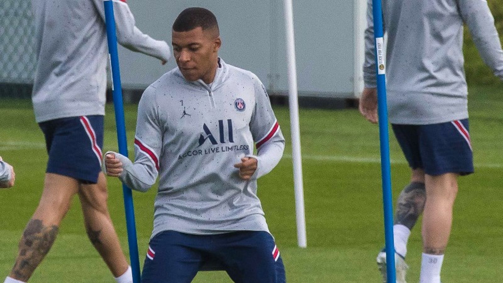 Kylian Mbappé desvela su futuro este domingo