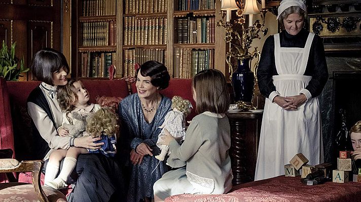 Telediario 1 - 'Nunca delante de los criados': el libro que cuenta lo que calla Downton Abbey