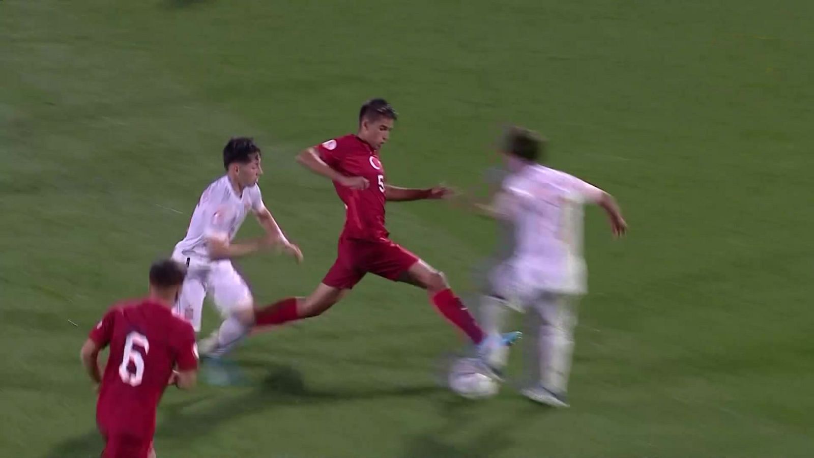 Fútbol - Campeonato de Europa sub-17. Resumen: Turquía - España  - ver ahora