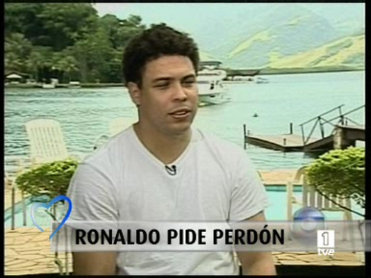  - Ronaldo niega ser homosexual