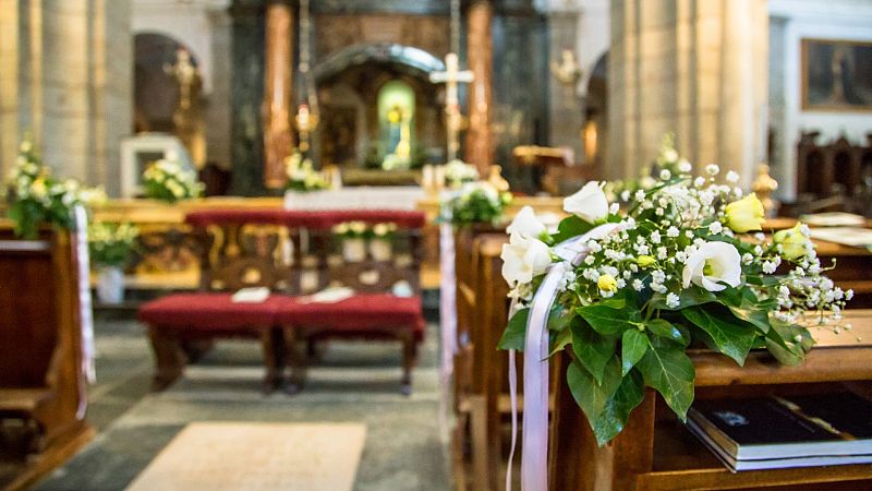 Descienden las bodas, bautizos y comuniones católicas en 2020