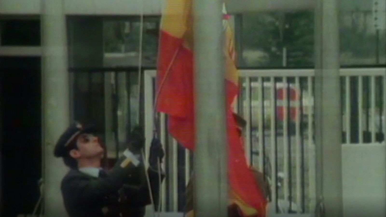 Informe semanal - España en la OTAN - Fue noticia en el Archivo de RTVE | Ver