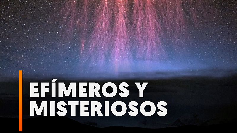 Fotógrafos chinos consiguen captar relámpagos rojos en el Himalaya